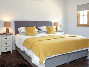 1 chambre, Wi-Fi gratuit, draps fournis