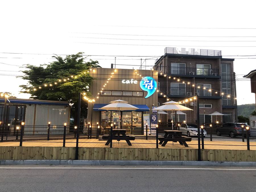 施設の正面