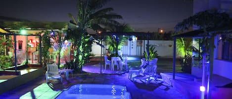 Piscine extérieure
