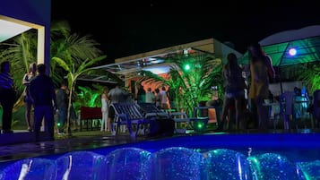 Piscina externa