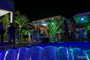 Piscina externa