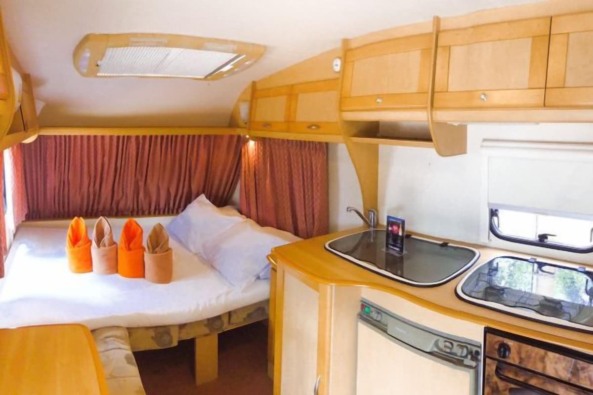 WiFi (free), individually decorated, individually furnished, bed sheets