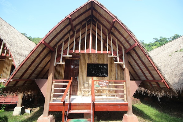 Deluxe Double Room | 2 bedrooms, bed sheets