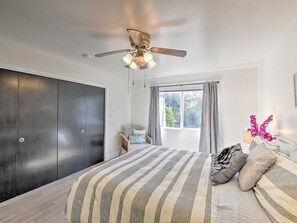 3 Schlafzimmer, Schreibtisch, Bügeleisen/Bügelbrett, Internetzugang