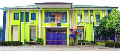 Facciata della struttura