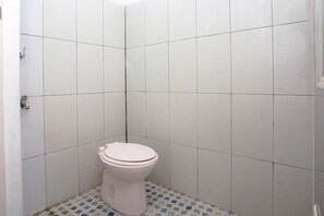 淋浴设施、毛巾