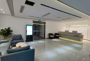 Lobby sitting area - LH Residence (Phnom Penh)