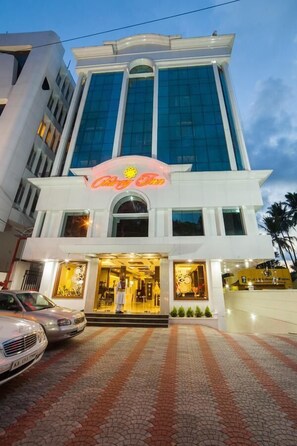 Front of property - Chirag Inn (Thiruvananthapuram)