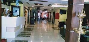 Reception - Chirag Inn (Thiruvananthapuram)