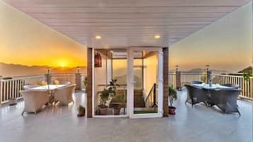 Cottage, Terrace | Terrace/patio