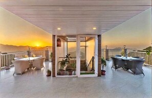 Cottage, Terrace | Terrace/patio