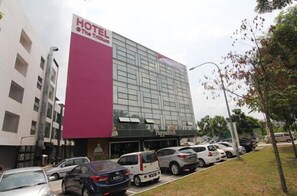 Self-parking (surcharge) - Hotel Trillium (Kuala Lumpur)