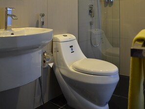 Kostenlose Toilettenartikel