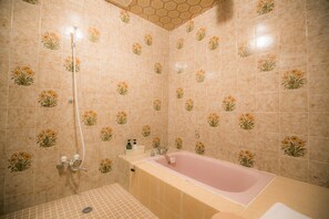 Chambre Double | Salle de bain