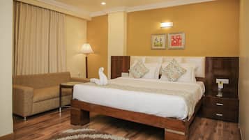 Studio | Egyptian cotton sheets, premium bedding, individually decorated