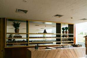 Salas para tratamentos a dois, sauna seca, banheira de hidromassagem