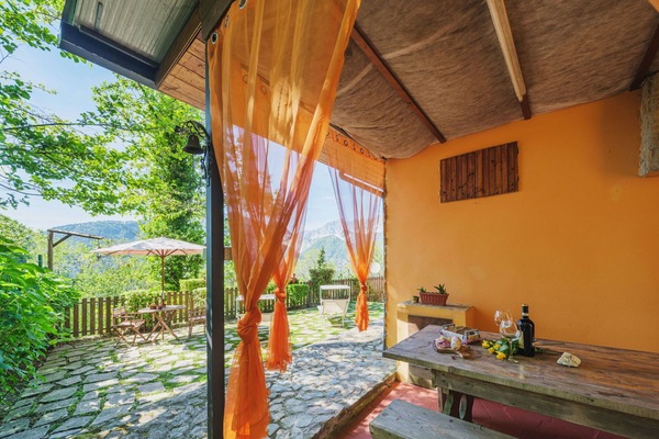 Plante, Propriété, Bâtiment, Bois, Ombre, Arbre, L'Eau, Chalet, Loisir, Fenêtre