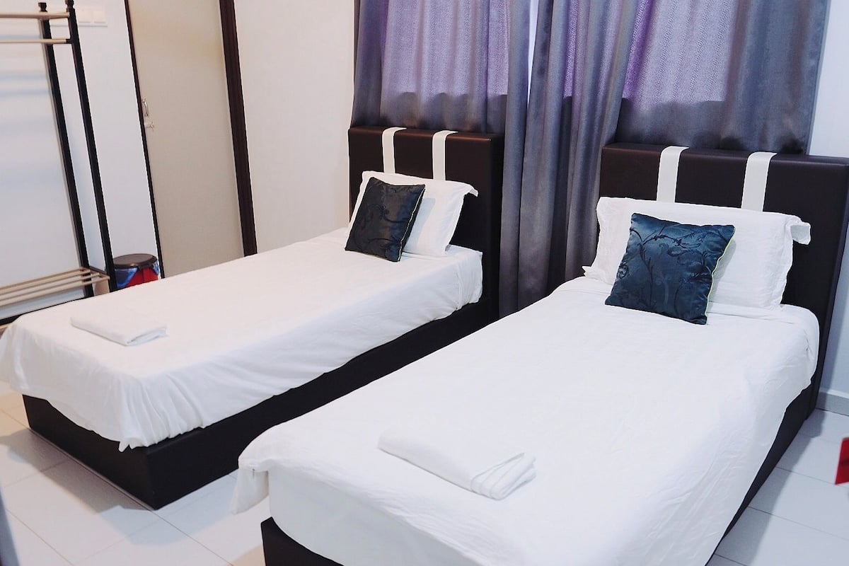 14 bedrooms, down duvets, soundproofing, free WiFi