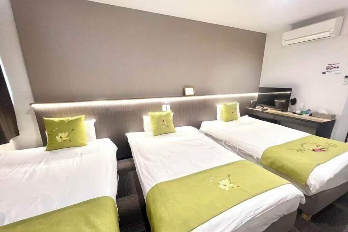 Desk, laptop workspace, blackout drapes, free WiFi