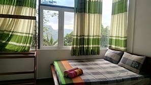 6 室のベッドルーム