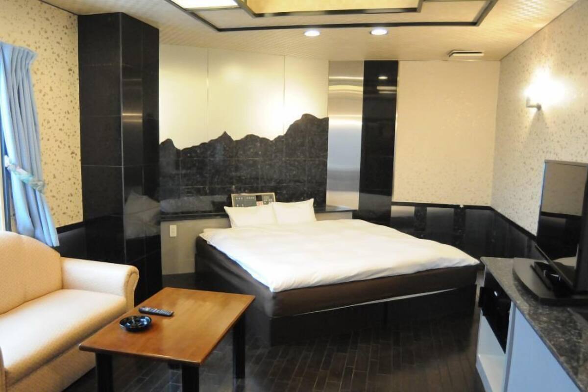 双人房 | 办公桌、熨斗/熨板、免费 WiFi