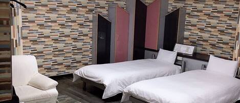 Twin Room | Desk, iron/ironing board, free WiFi