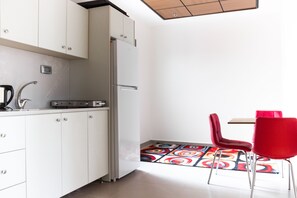 Appartamento Design | Area soggiorno | Smart TV 44 pollici con canali digitali, TV, Netflix