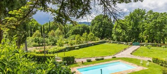 Beautiful  villa for 5 guests with private pool, WIFI, TV, terrace, pets allowed and panoramic v...