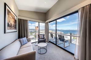 Beach/ocean view - Vibe Hotel Hobart (Hobart)