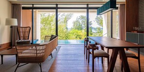 Free minibar, in-room safe, desk, laptop workspace - UMITO OKINAWA ONNASON (Onna)