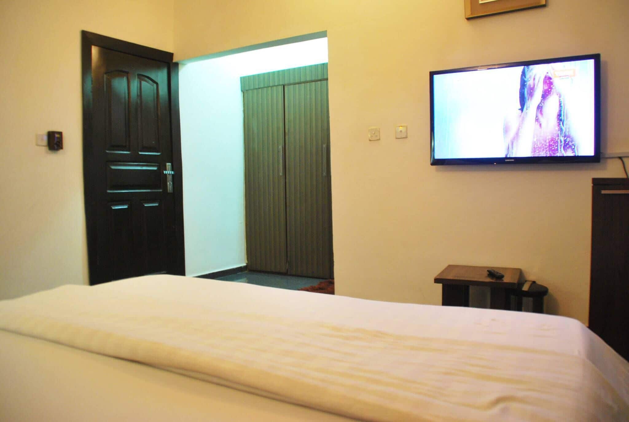 Chambre Classique | Minibar, bureau, espace de travail pour ordinateur portable