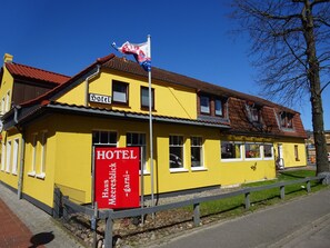 Exterior - Hotel Haus Meeresblick (Heiligenhafen)