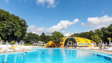 Indoor pool, seasonal outdoor pool, lifeguards on site