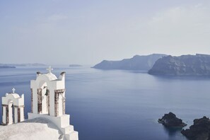 Exterior - Alisaris Caves (Santorini)