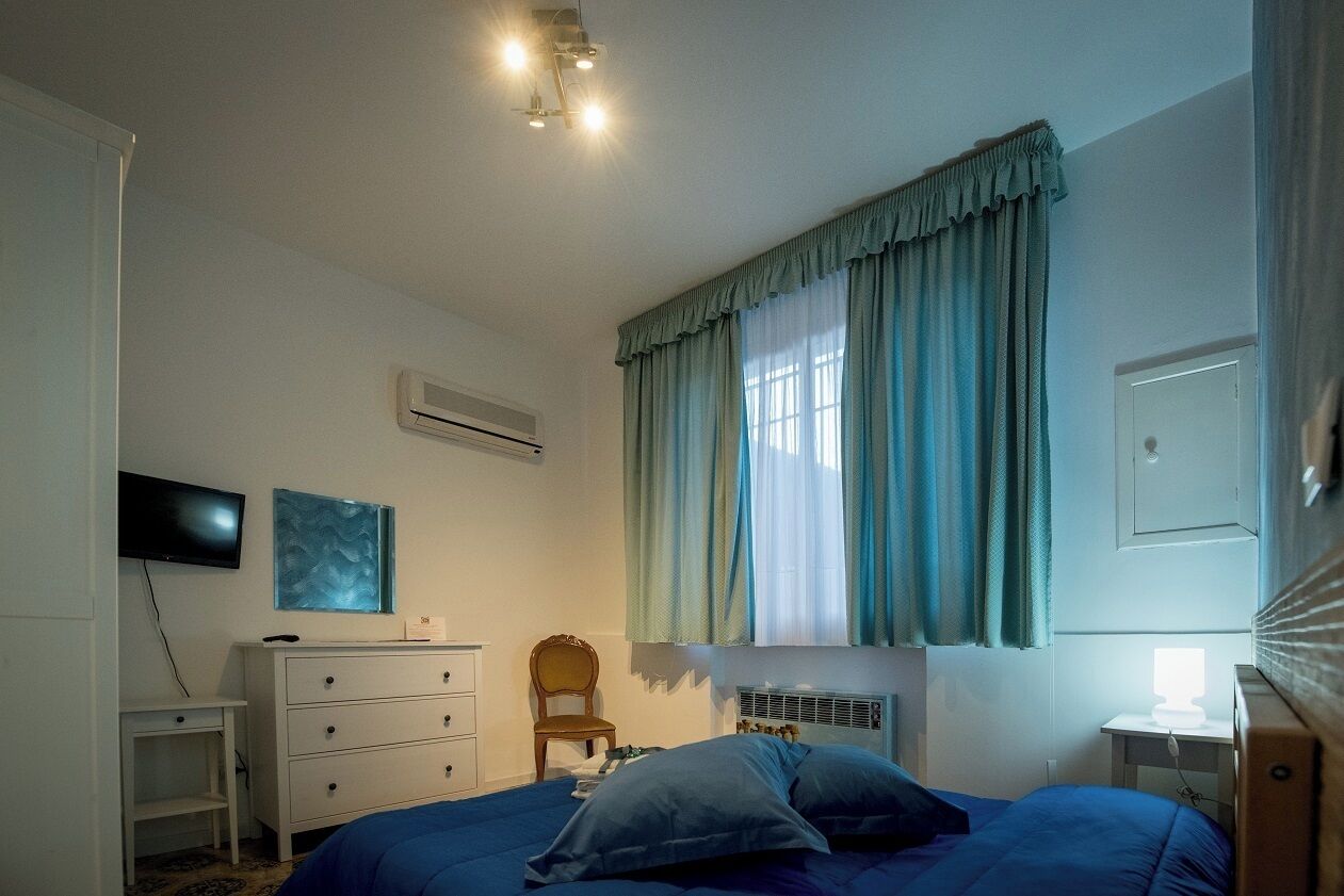 Kamar, 1 kamar tidur, akses difabel, Boleh Merokok | 1 kamar tidur, Wi-Fi, dan seprai linen