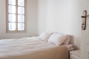 家庭公寓 | 3 多间卧室、特色装修、特色家居、办公桌