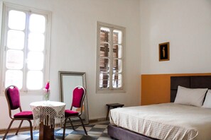 Family Apartment | 3 bedrooms, individually decorated, individually furnished, desk - Heart of Old city 3BR by Ahlan Hospitality (Nazareth)