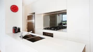Executive Apartment | Private kitchen