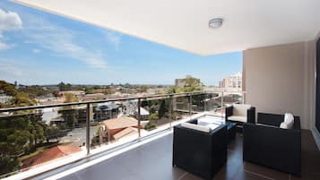 Executive Apartment | Balcony