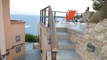 Villa, 1 camera da letto, terrazzo, vista oceano | Terrazza/patio