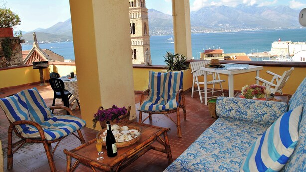 Outdoor dining - Sea View Appartment for 6 Person (Gaeta)