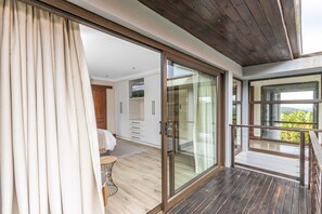 Iron/ironing board - Zimbali by Euphoric, Zimbali Coastal Resort, Ballito (Ballito)