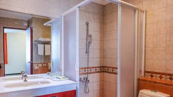 ์ํผ๋ฆฌ์ด ๋๋ธ๋ฃธ, ๋๋ธ์นจ๋ 1๊ฐ | ์์ค | ๋ฌด๋ฃ ์ธ๋ฉด์ฉํ, ํค์ด๋๋ผ์ด์ด, ์ฌ๋ฆฌํผ, ํ์