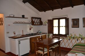 Appartement, 1 chambre, vue sur le jardin | Salle Ă manger