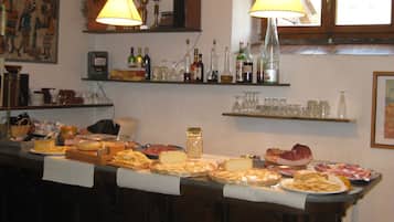 Apartment, 1 Bedroom, Smoking, Garden View | Interior