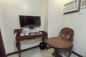 Chambre Standard | Coin séjour