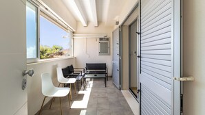 Apartment, 2 Schlafzimmer, Raucher, Balkon | Wohnbereich