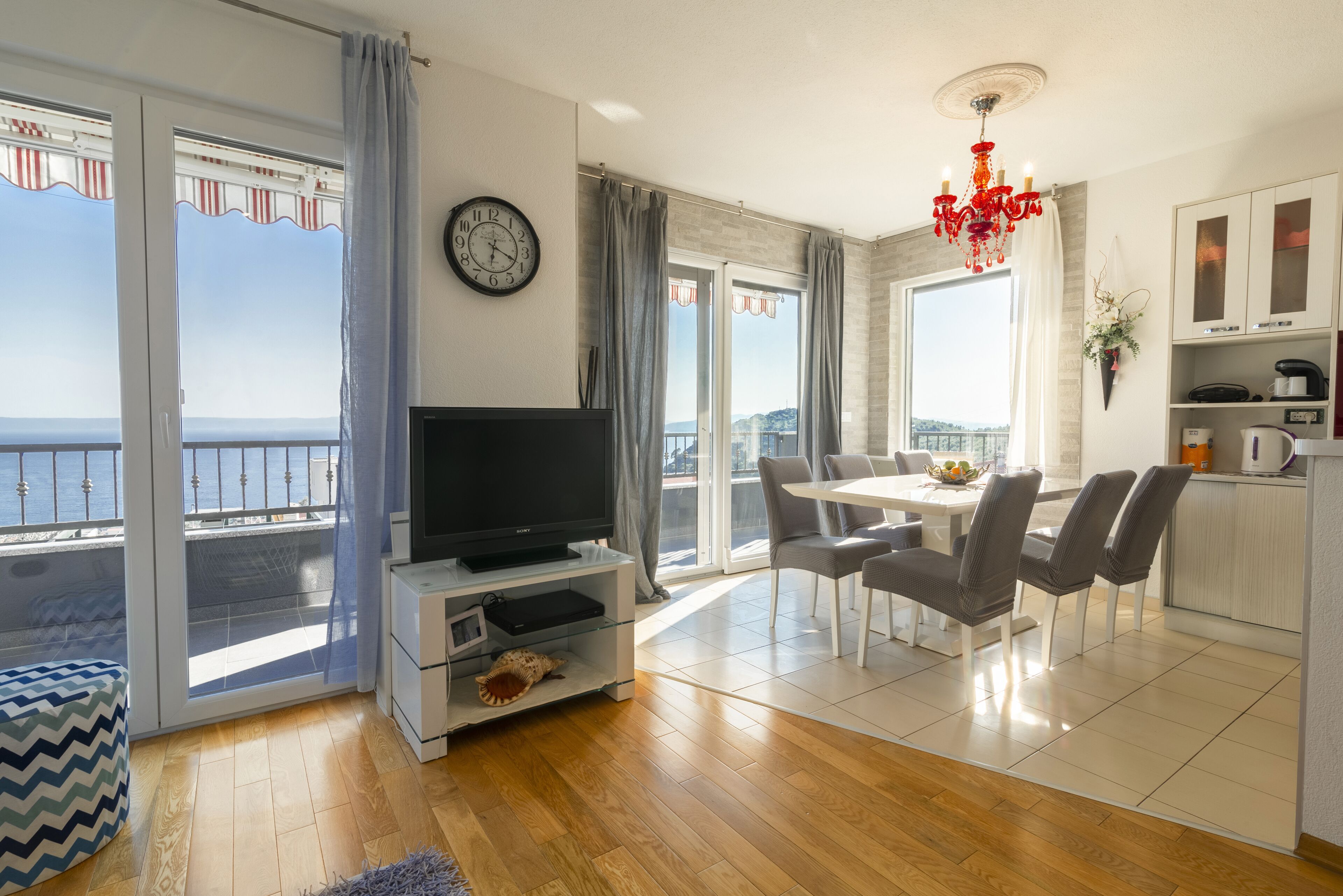 Apartment, 3 Bedrooms, Sea View | Living room
