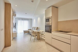 Apartment, 1 Bedroom | Private kitchen | Coffee/tea maker, fridge, oven, stovetop