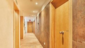 Hallway - Silken Atlantis Playa – Holiday Homes (Las Palmas de Gran Canaria)